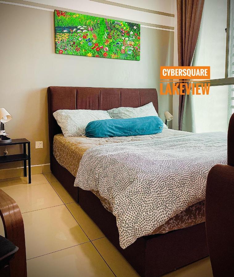 Cybersquare Lakeview With Netflix And Disney Hotstar سيبرجايا المظهر الخارجي الصورة