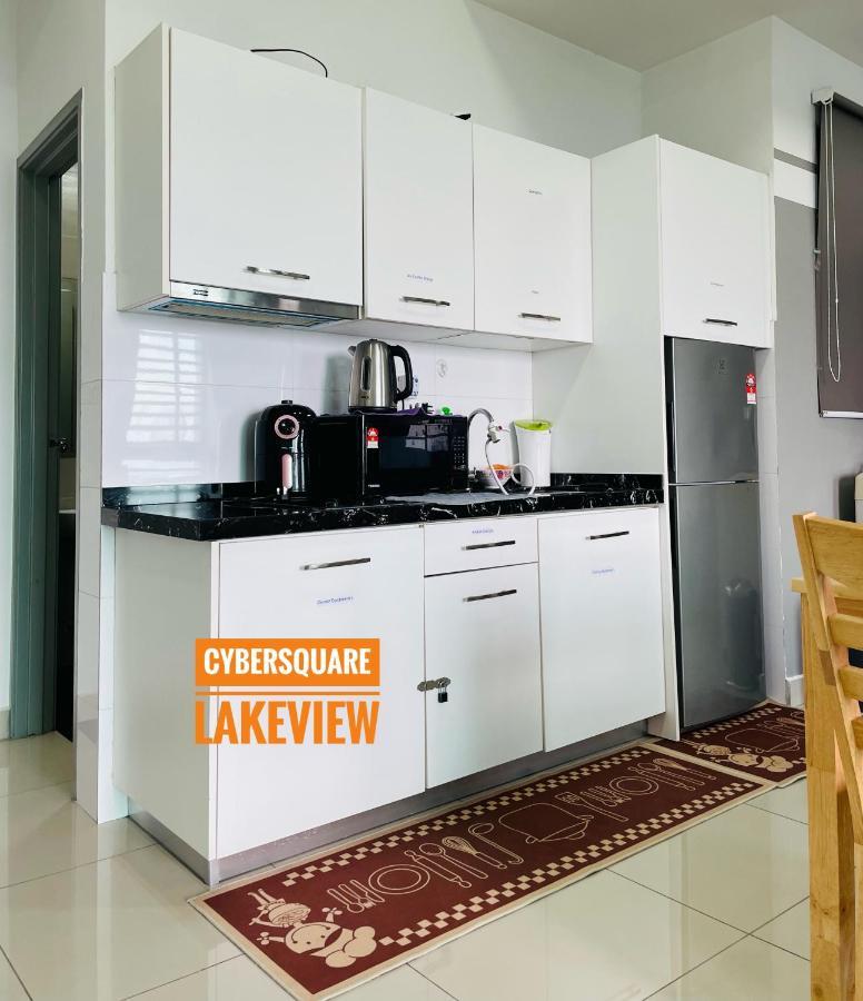 Cybersquare Lakeview With Netflix And Disney Hotstar سيبرجايا المظهر الخارجي الصورة